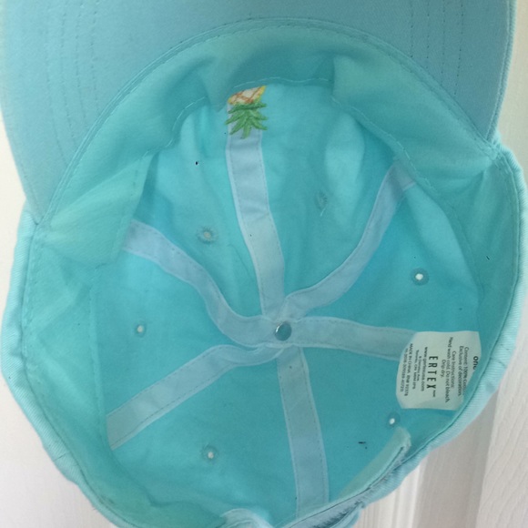 Blue hat - Picture 2 of 2